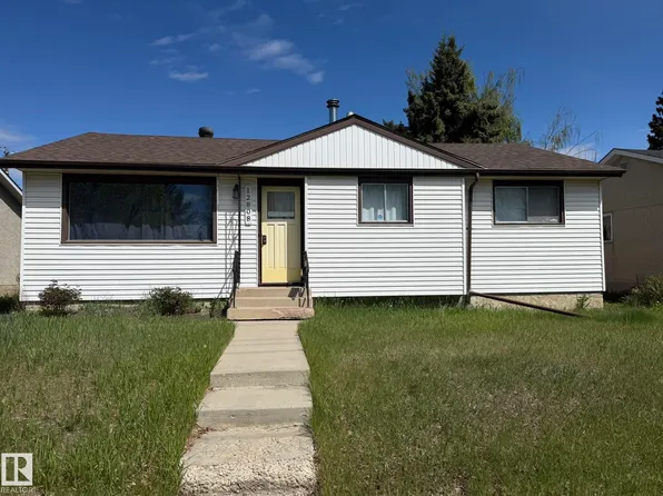 12808 132nd Ave NW, Edmonton, AB T5L 3R1