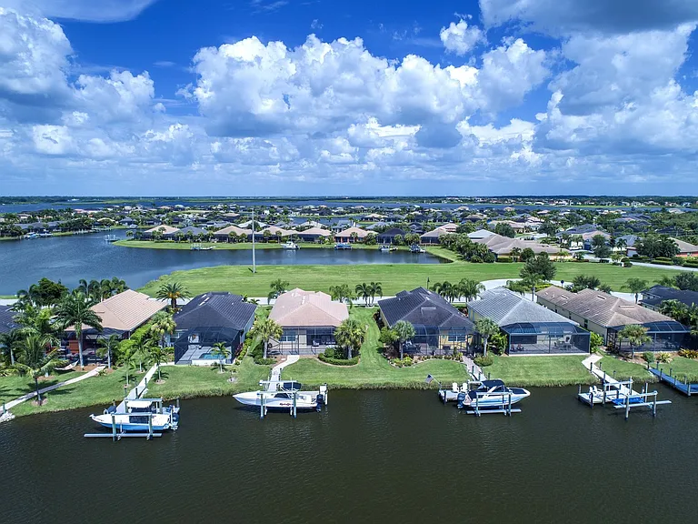 1030 Overlook Ct — Photo 63