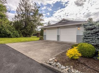 1400 N Waugh Rd, Mount Vernon, WA 98273