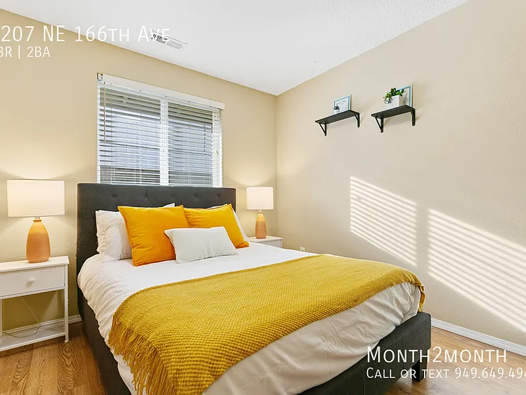 1207 NE 166th Ave — Photo 16