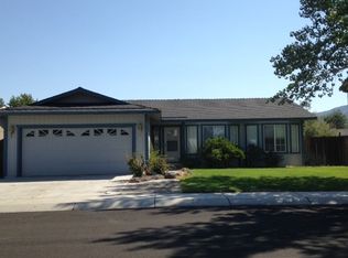 112 N Pointe Cir, Dayton, NV 89403