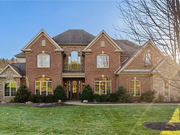 2nd image of 424 Wynstone Dr