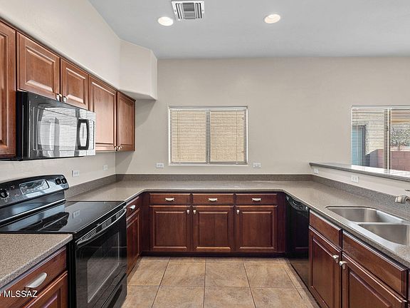 3rd image of 7650 E Majestic Palm Ln