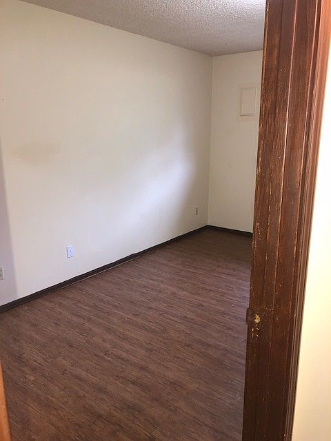 2nd image of 1700 Carthage St APT 2