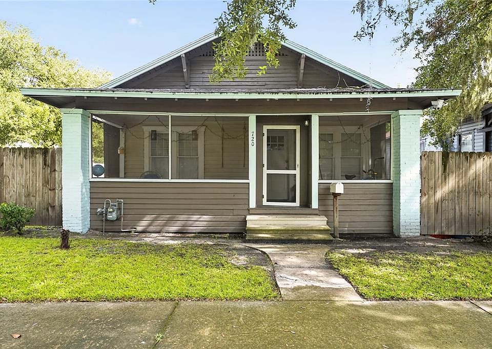 1st image of 720 NW 2ND AVENUE