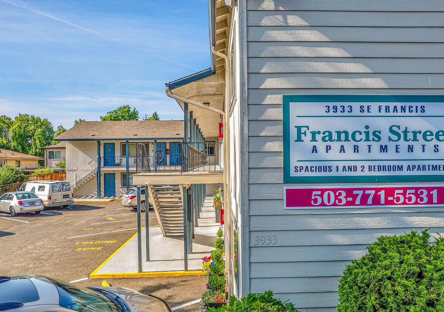 #167 Francis Street Apartments — Photo 4