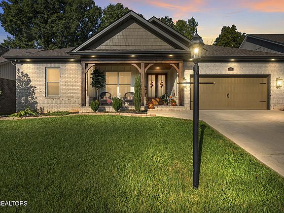 2nd image of 7857 Saddlebrooke Dr
