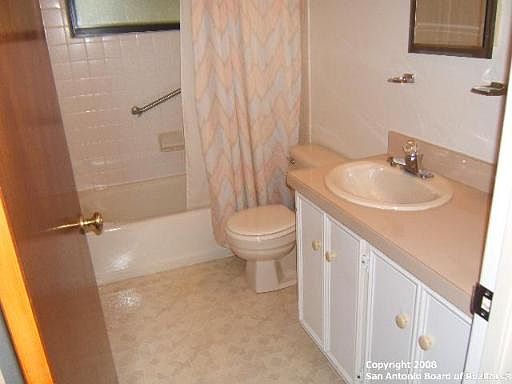 5th image of 2930 ANZA DR