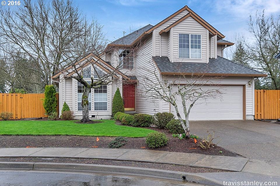 1st image of 659 NE Alexis Ct