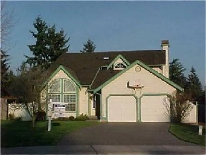 2026 S 302nd Pl photo 1