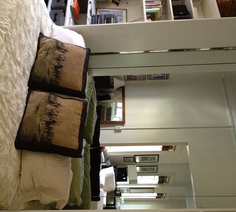 2nd image of 131 E 62nd St APT 3F
