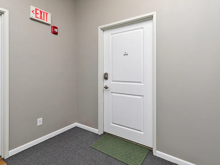 6350 Coachlight Dr #3202 — Photo 5