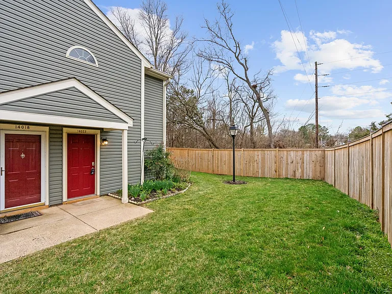 14022 Erie Ct — Photo 2