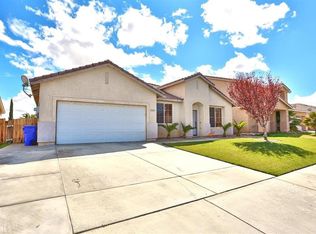 13251 Falcon Trl, Victorville, CA 92392