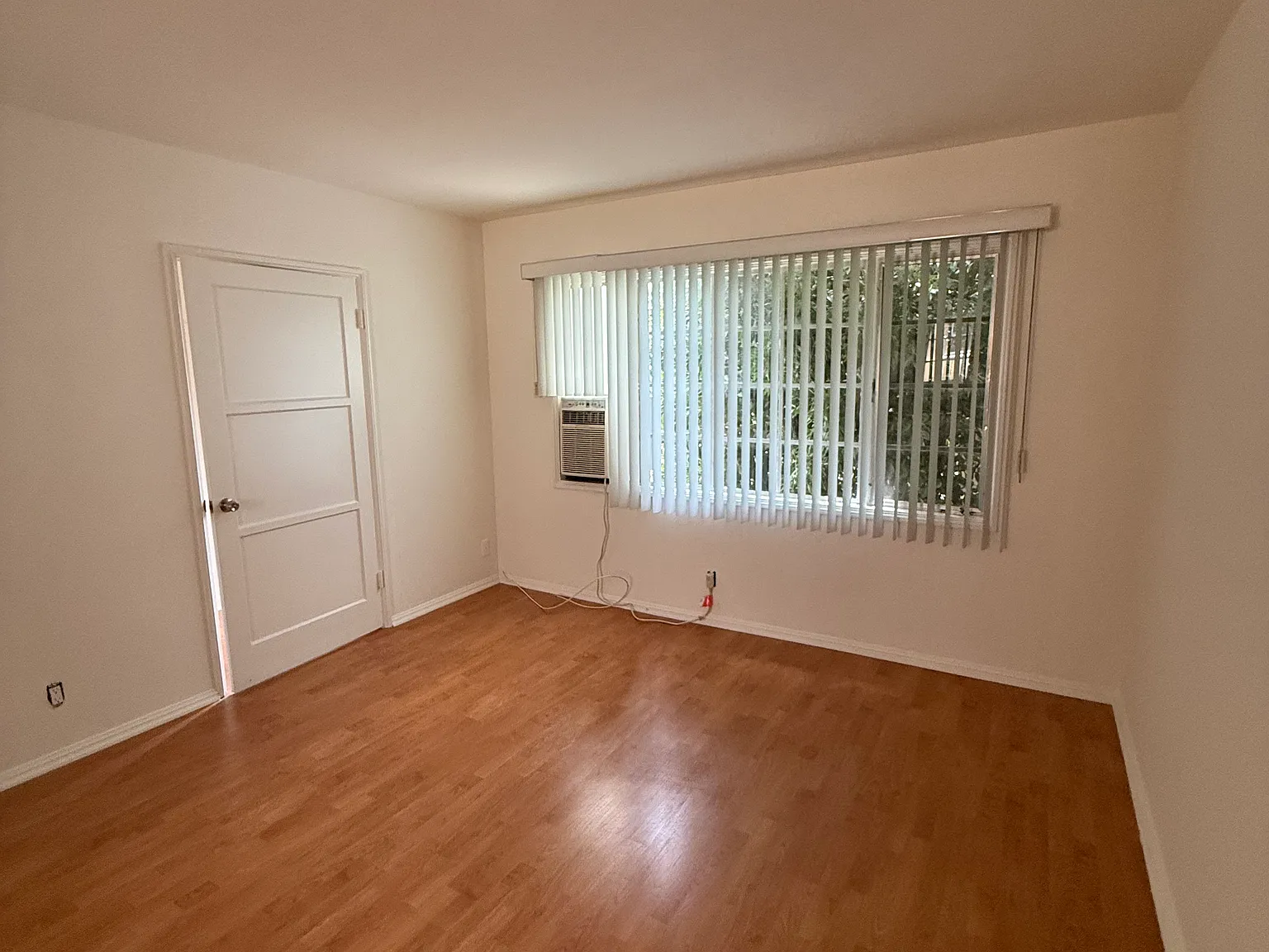Studio, $1,645 — Photo 2