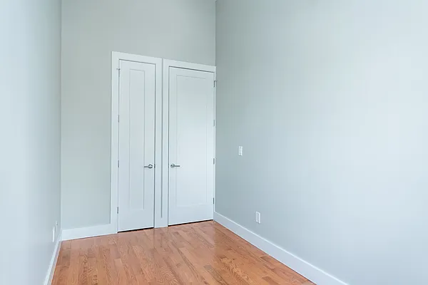 Rented by Nooklyn NYC LLC | media 16