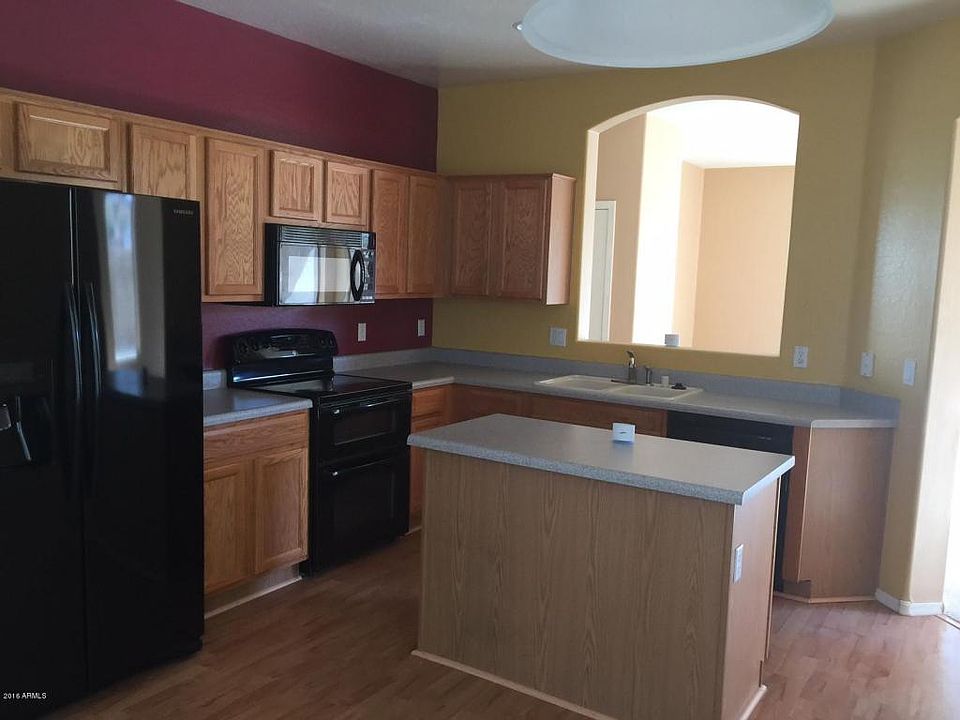 1st image of 12689 W Hollyhock Dr