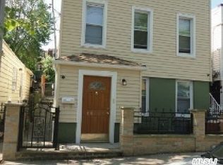 6634 52nd Dr, Maspeth, NY 11378