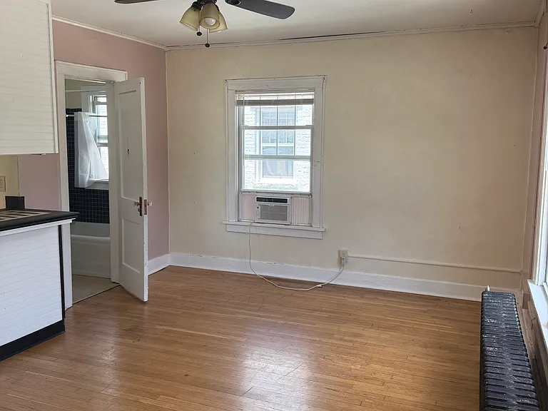 1405 Massachusetts St #3 — Photo 1