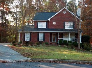 1585 Huntington Hill Trce, Buford, GA 30519
