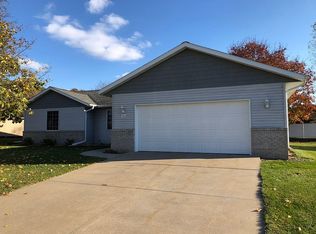 314 Johnson St, Holmen, WI 54636