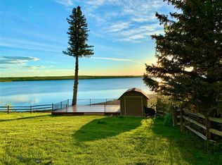 11 W Shore Rd, Babb, MT 59411