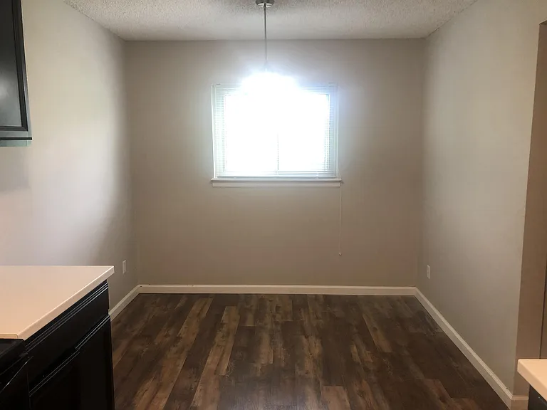 972 Gordon Smith Blvd — Photo 16