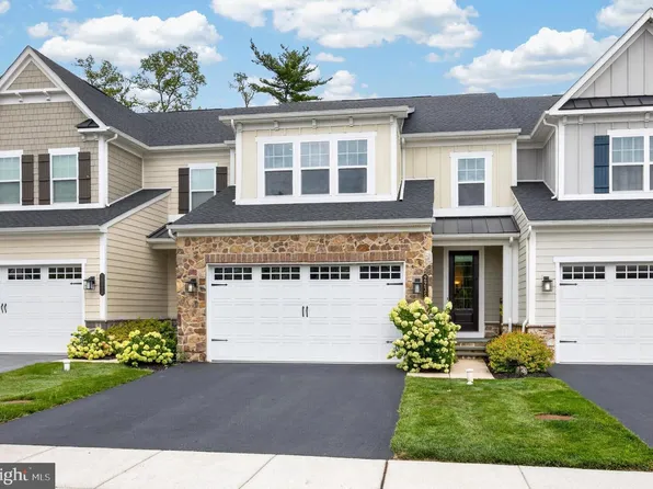 2235 Poe Ln, West Chester, PA 19380