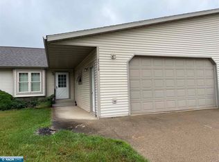 2516 21st Ave E, Hibbing, MN 55746