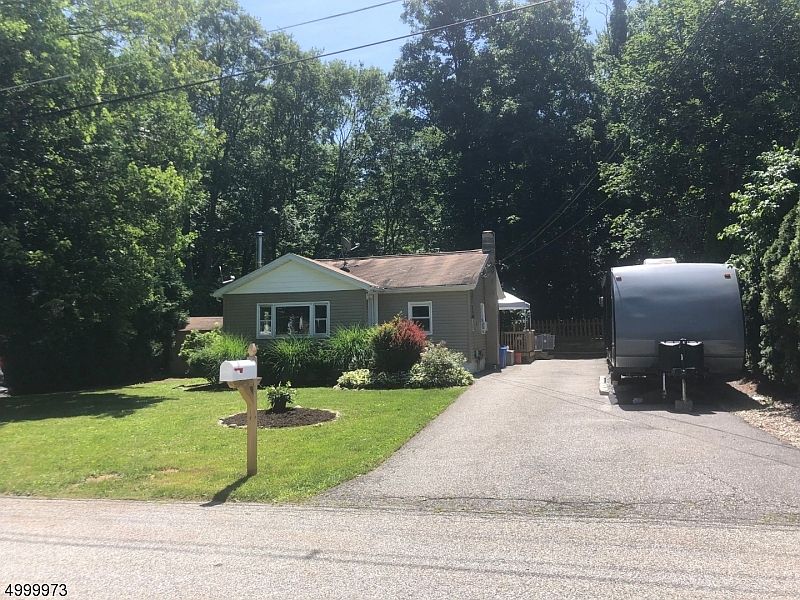 29 Cottonwood Ct, Stockholm, NJ 07460 Zillow