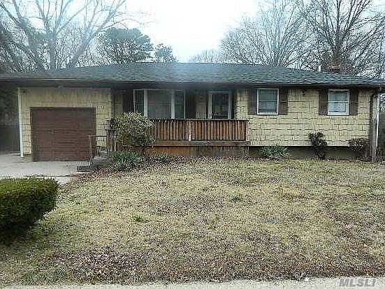 2nd image of 115 Prairie Dr