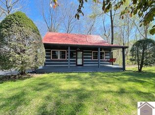 2456 Rockcastle Rd, Cadiz, KY 42211
