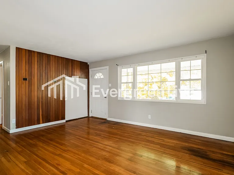 1100 S Waterford Dr — Photo 4