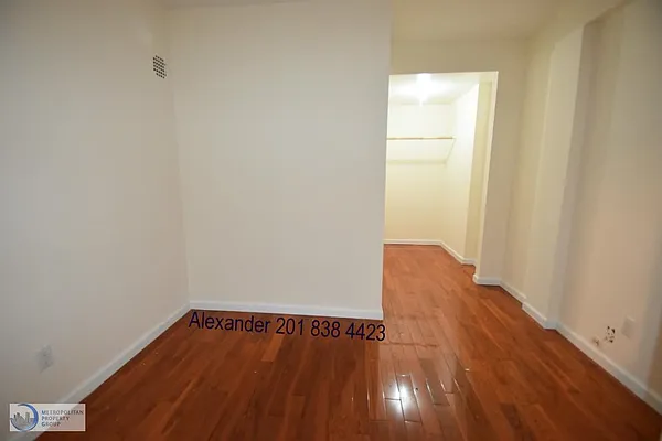 Rented by Metropolitan Property Group | media 2