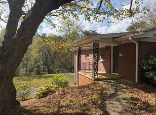 33B Holly Hill Dr, Asheville, NC 28806