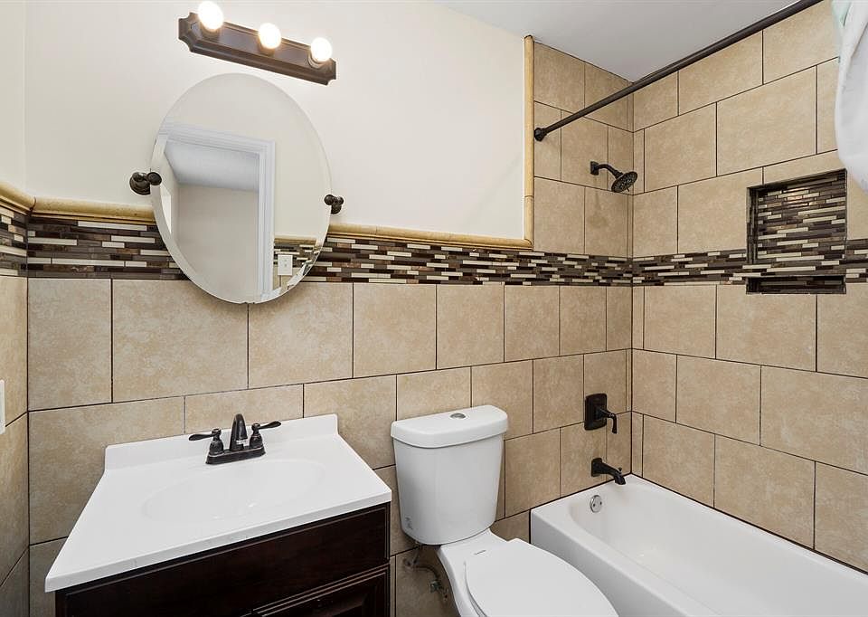1st image of 5441 Greenhill Forest Dr