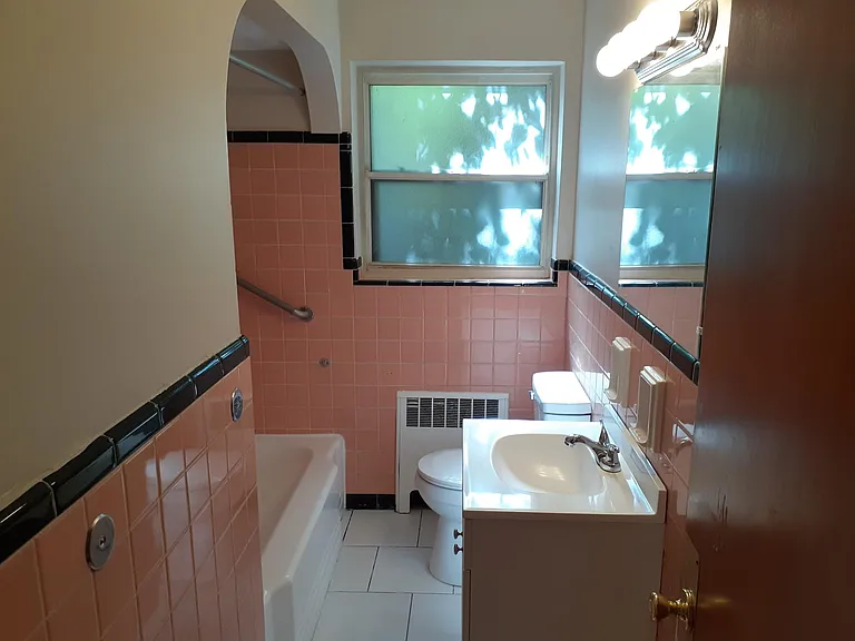 1494 Beacon St #2 — Photo 7