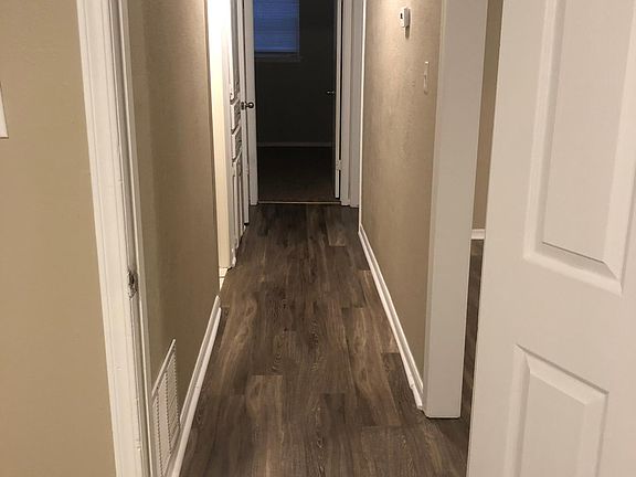 4th image of 309 Orr Dr