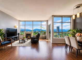 14881 103a Ave #2001, Surrey, BC V3R0M5