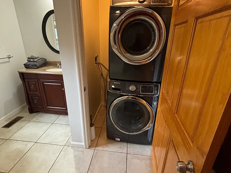 165 Lake Ave #2 — Photo 9