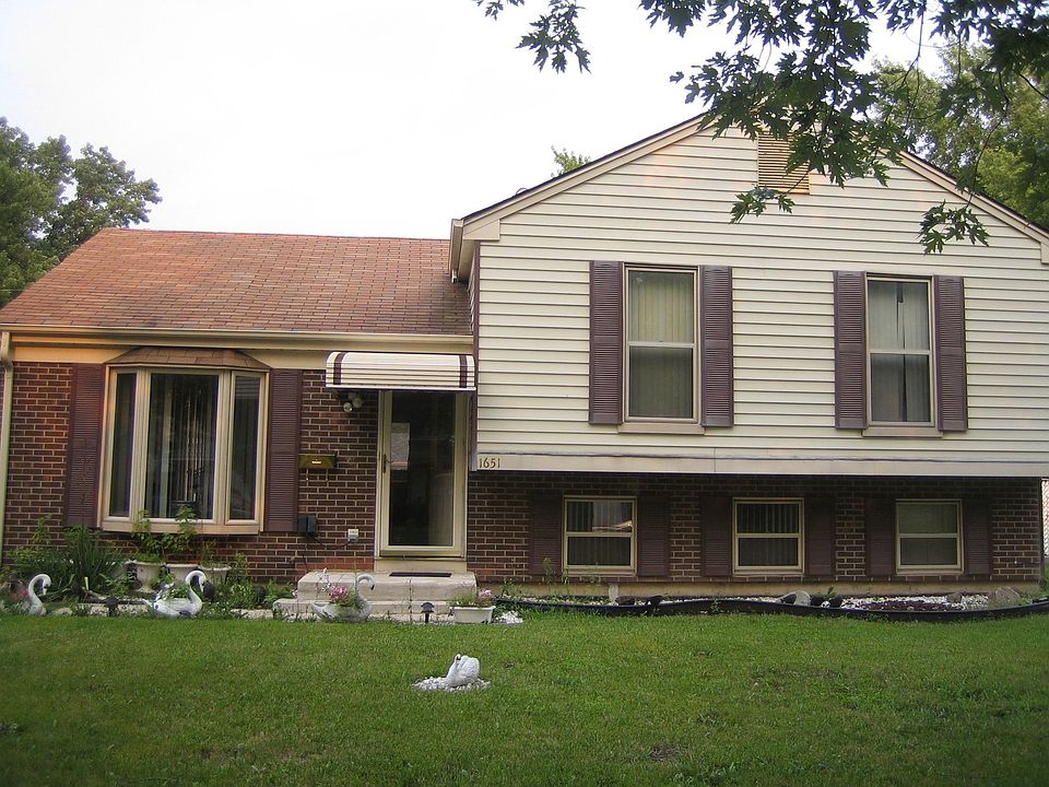 1st image of 1651 Jones St