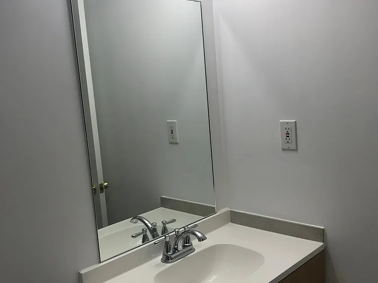 518 Nash St #4 — Photo 9