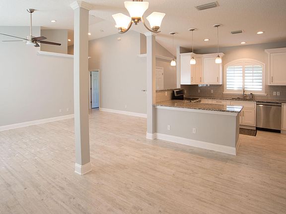 5th image of 3084 Saint Johns Blvd