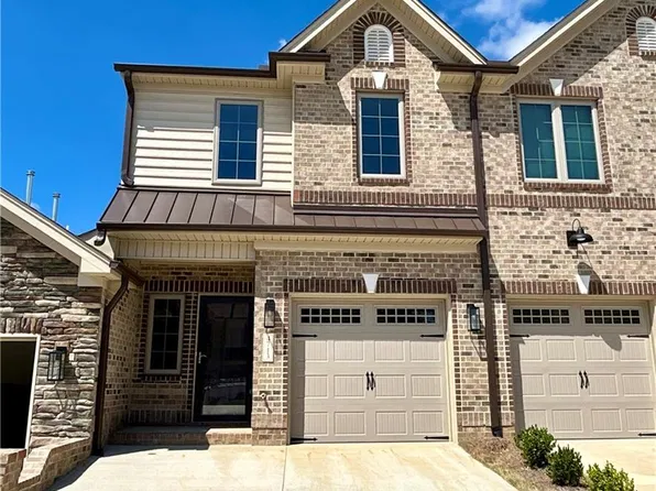 4713 Willowstone Dr, High Point, NC 27265