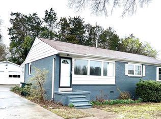 2809 N Ohenry Blvd, Greensboro, NC 27405