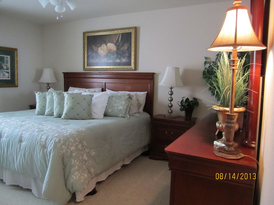 1st image of 15123 By The Lake Way
