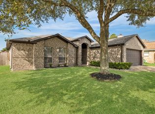 3206 Deer Trail Dr, Alvin, TX 77511