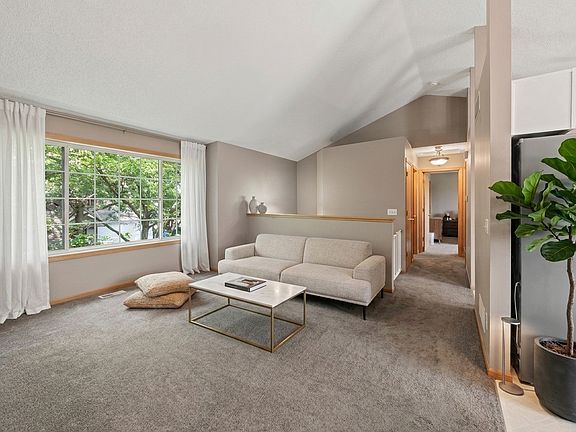 3rd image of 1201 Aspen Ct