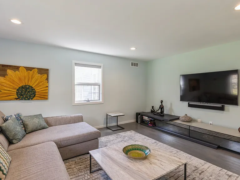 9 Quarty Ct — Photo 6