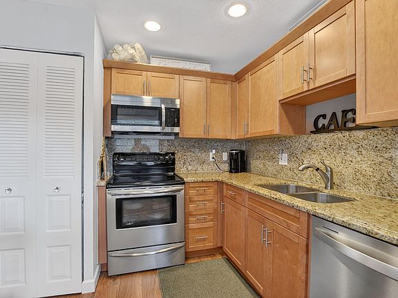 5th image of 21501 Juego Circle #29 F